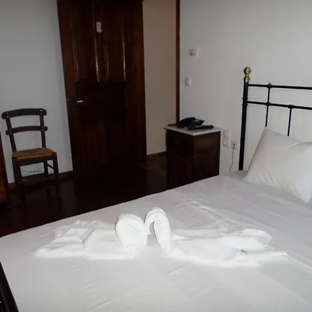 Vera's Traditional House *