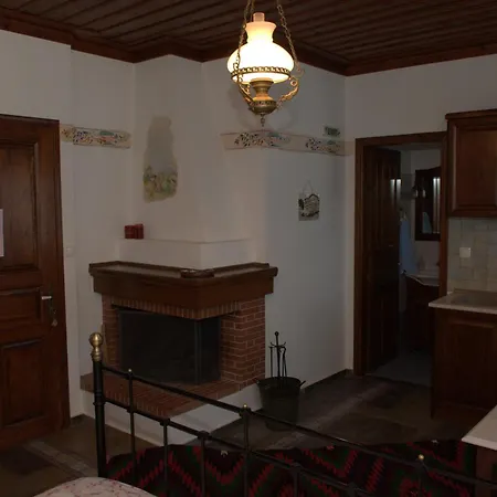 Vera's Traditional House