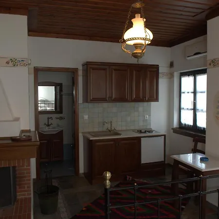 Vera's Traditional House