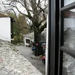 Vera's Traditional House *
