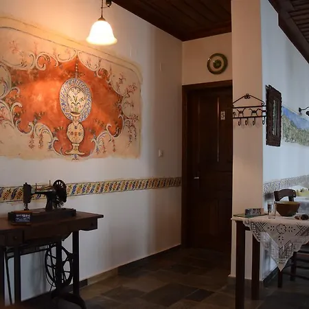 Vera's Traditional House