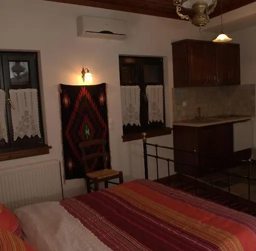 Vera's Traditional House Apartmán