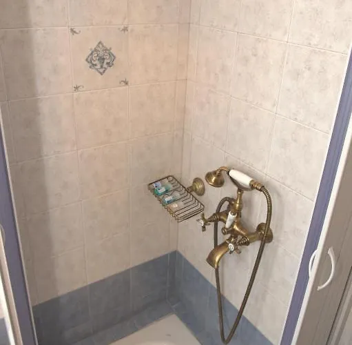 Vera's Traditional House Apartmán *