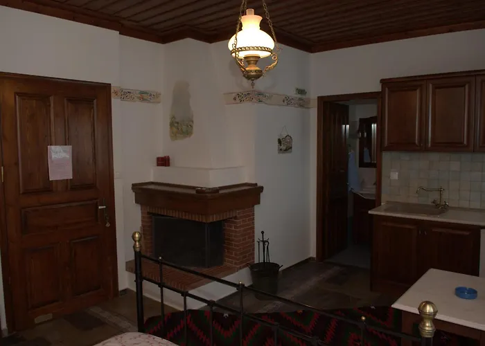 Vera's Traditional House