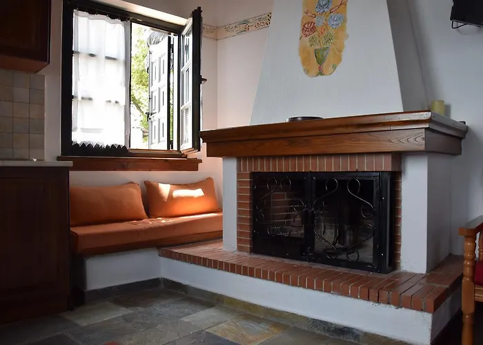 Vera's Traditional House